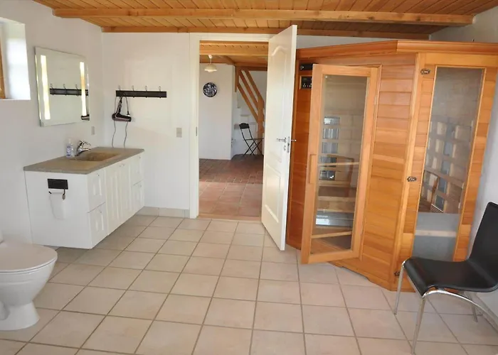 Дом отдыха 10778-ulfborg-gaffelbjergvej-61